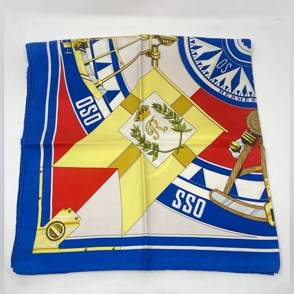 Hermes Vintage Carre 90 Silk Scarf”SEXTANTS”by Loic Dubigeon - Picture 4 of 16